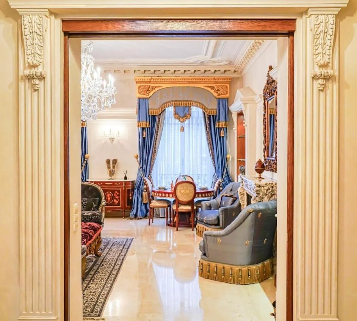 Napoleon Champs Elysees Apartment Paris