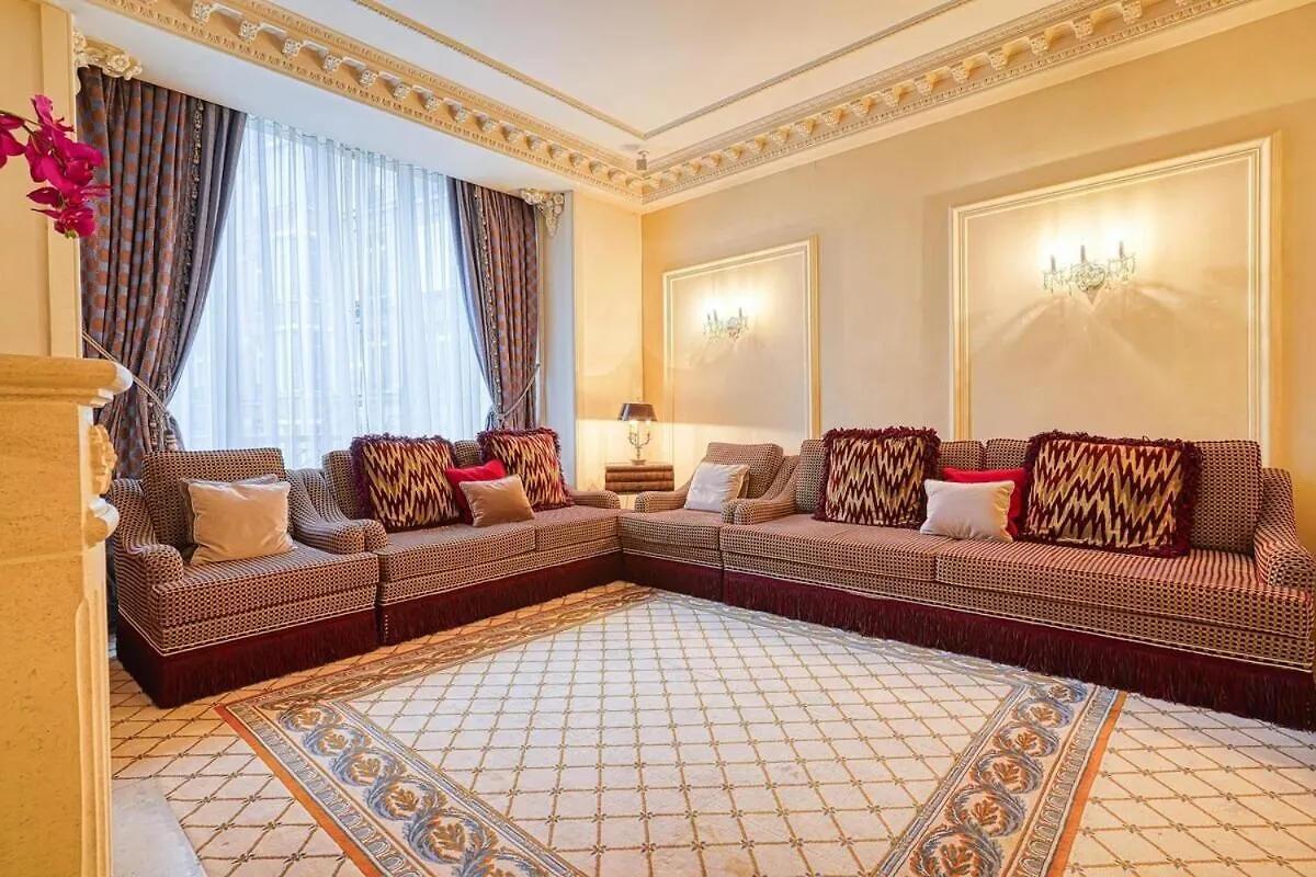 Napoleon Champs Elysees Apartamento